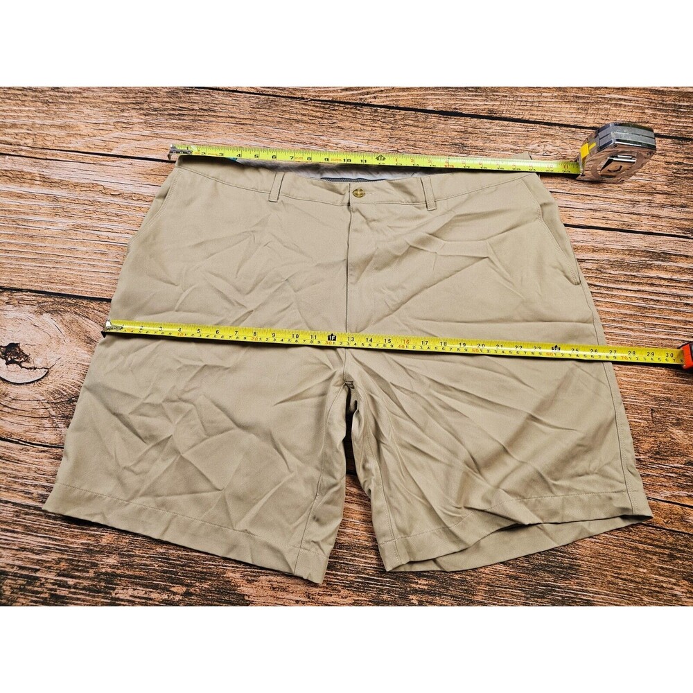 NWT PGA Tour Chinchills Mens 42 UPF50+ Golf Shorts Moisture Wicking Beige - Picture 7 of 10